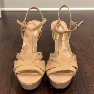 Gianni Bini platform heels